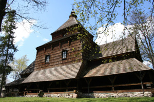 Найдавніша дерев’яна церква рідних земель у селі Радружі (друга половина XVІ ст.). Фото автора статті