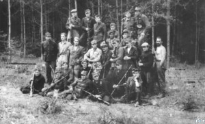 Польський відділ самообороги на Волині 1943 р. Narodowe Archiwum Cyfrowe. Sygnatura: 37-1407