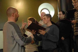 «Журавлі» під час запису колядок у церкві в Білому Борі. Фото Павла Лози