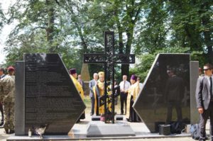 ▲ Пам’ятник у Сагрині. Офіційне відкриття 8 липня 2018 р. Фото Христини Заник